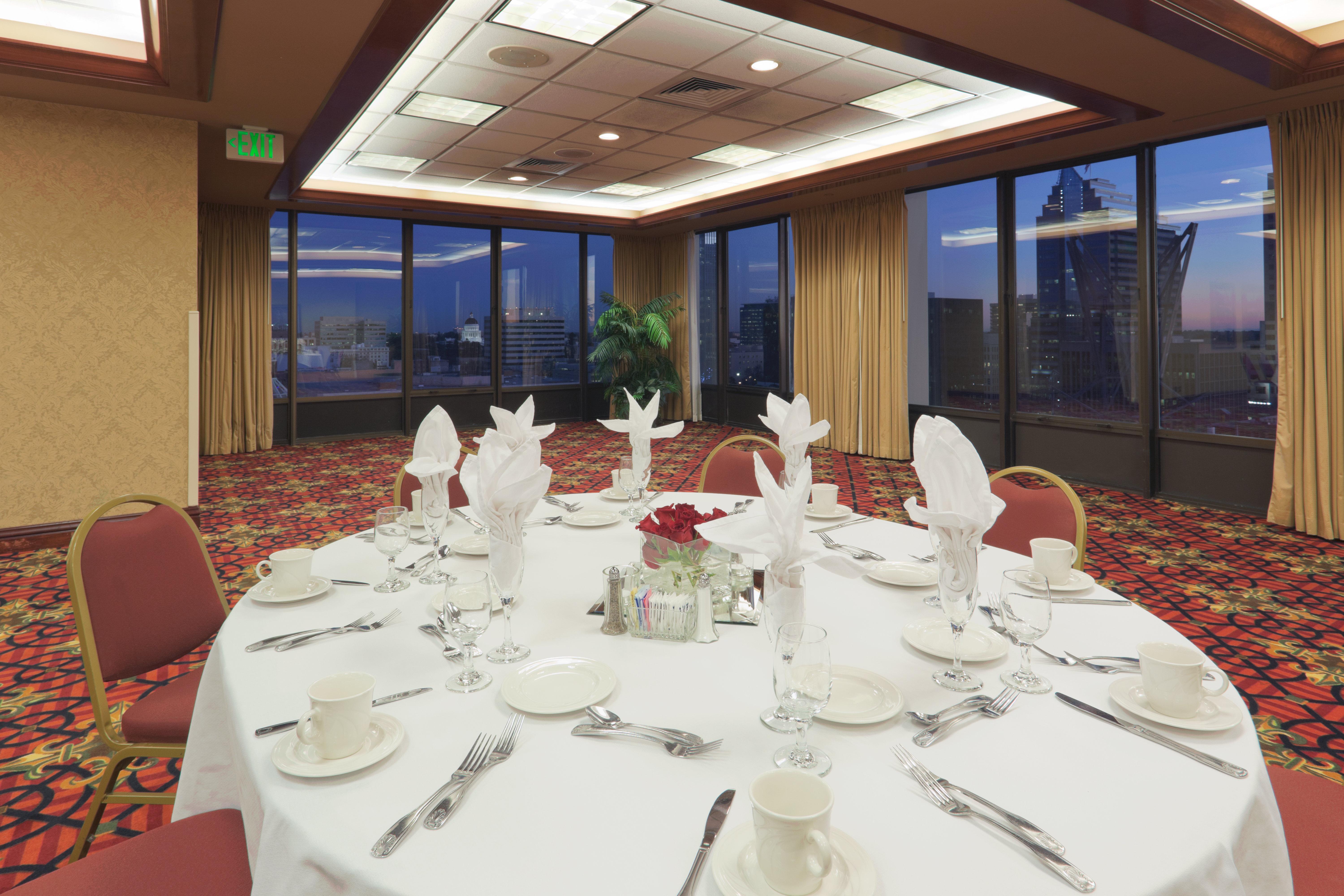 Holiday Inn Sacramento Downtown-Arena By Ihg Bagian luar foto